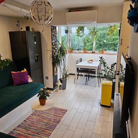 Apartman Carnevalus Rijeka Exteriör bild