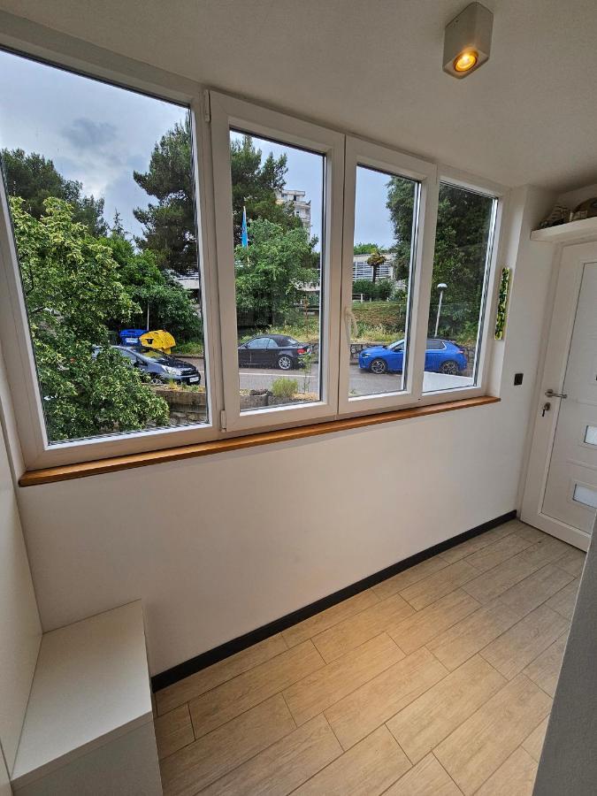 Apartman Carnevalus Rijeka Exteriör bild