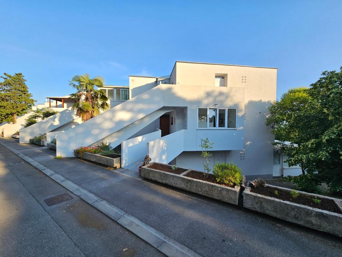 Apartman Carnevalus Rijeka Exteriör bild